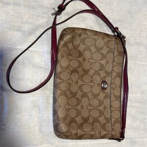 Hardly used Coach purse